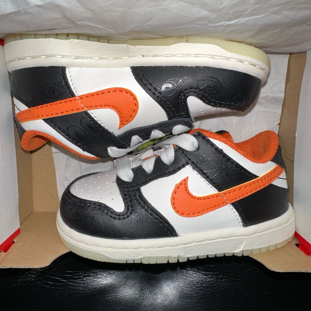 Nike Dunks